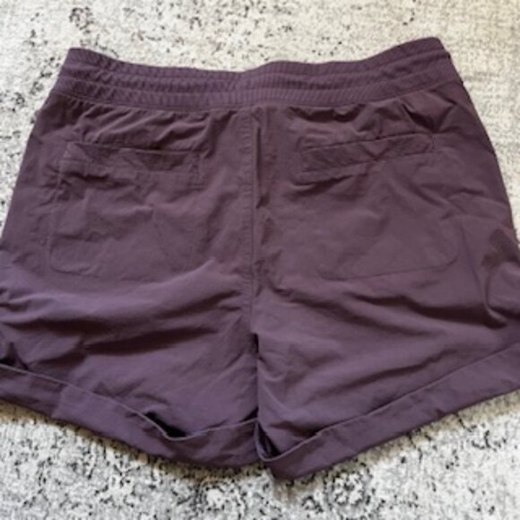 🧡3/15 Gap Hiking/Athletic Shorts with Four Pockets Women's S - Picture 8 of 11